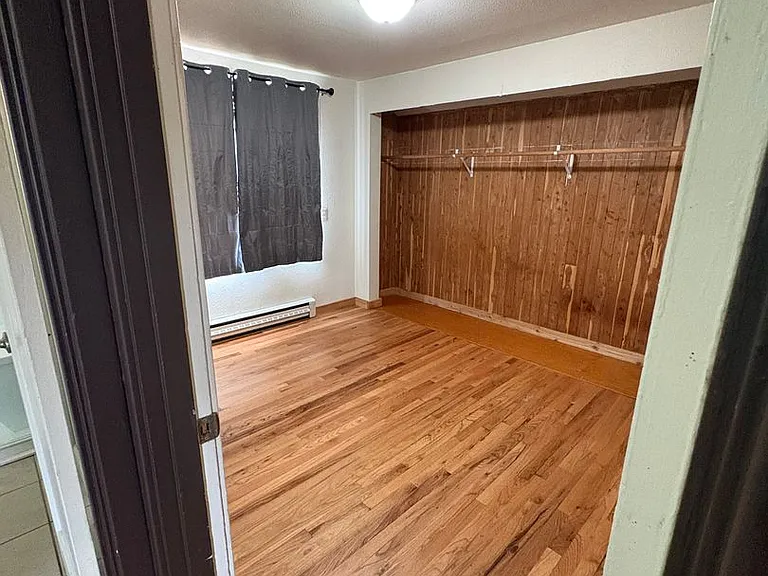 36 NE #D — Photo 6