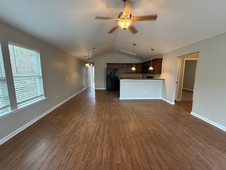 133 Sebring Ln — Photo 15