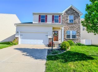 2457 Sunset Maple Dr, Tipp City, OH 45371