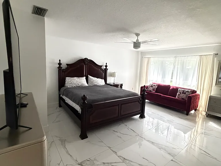 16219 Fantasia Dr — Photo 4