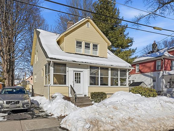 3rd image of 34 Worthy Ave