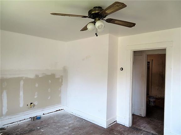 2nd image of 626 Glenwood Ave