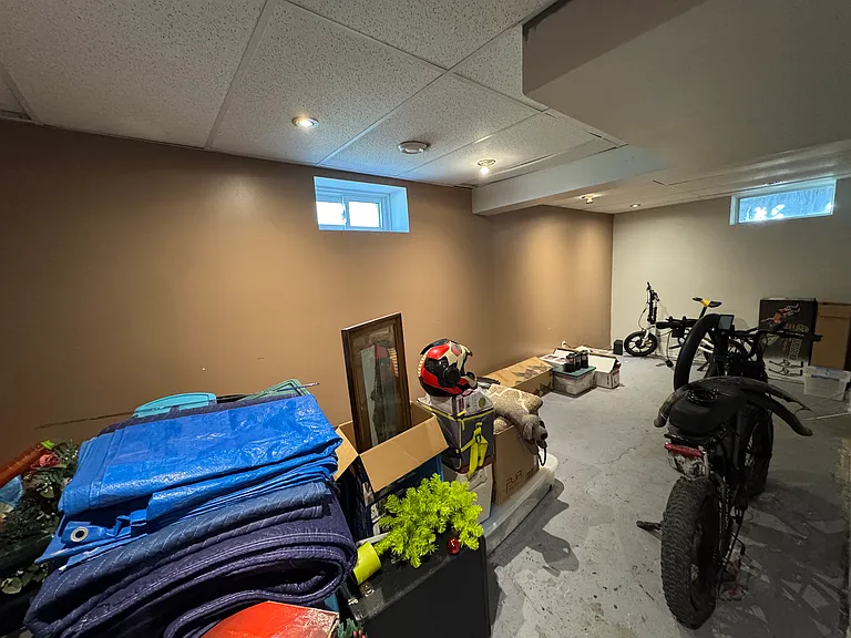 2 Vincent St #2 — Photo 27