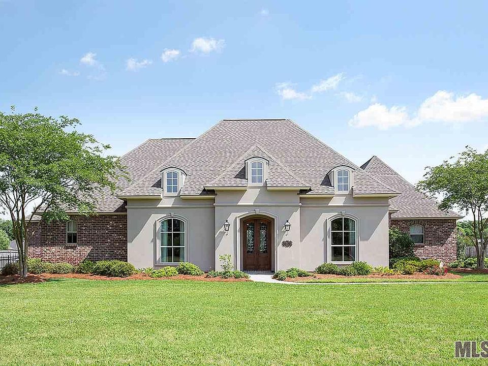 1st image of 39408 Bradbury Ln