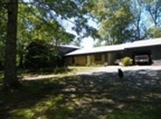 10049 McKevin Rd, Pine Bluff, AR 71603