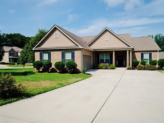 2nd image of 201 Arden Dr