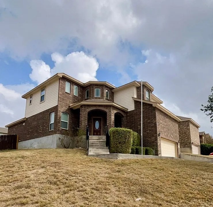 13724 Altamirano