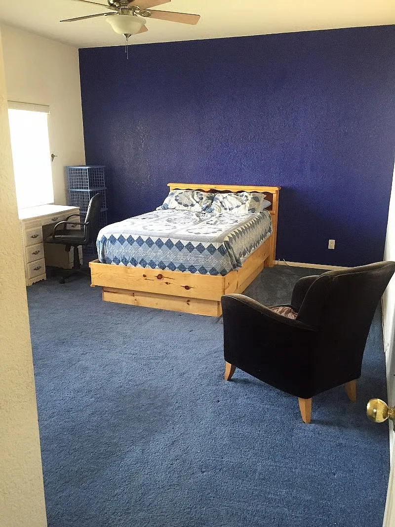 4 bed, 4000 sqft, $1,250 — Photo 2