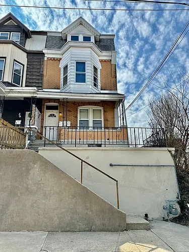 1014 S 6th St Photo 1