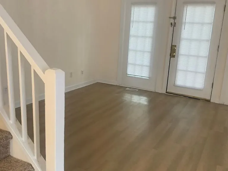 6133 Highcastle Ct — Photo 4