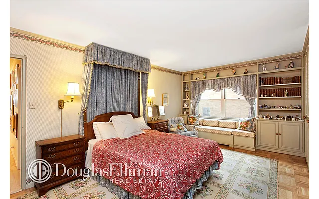 Sold by Douglas Elliman | media 19