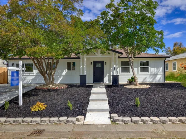 3417 Barrington Rd, Sacramento, CA 95864