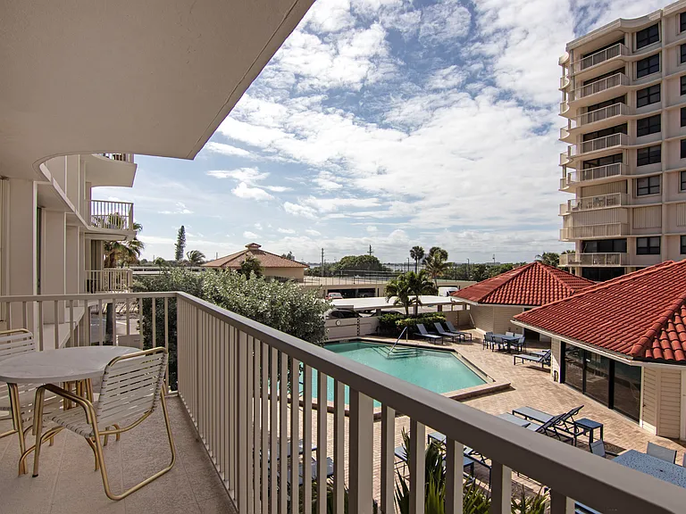 5480 N Ocean Dr #A1D — Photo 16