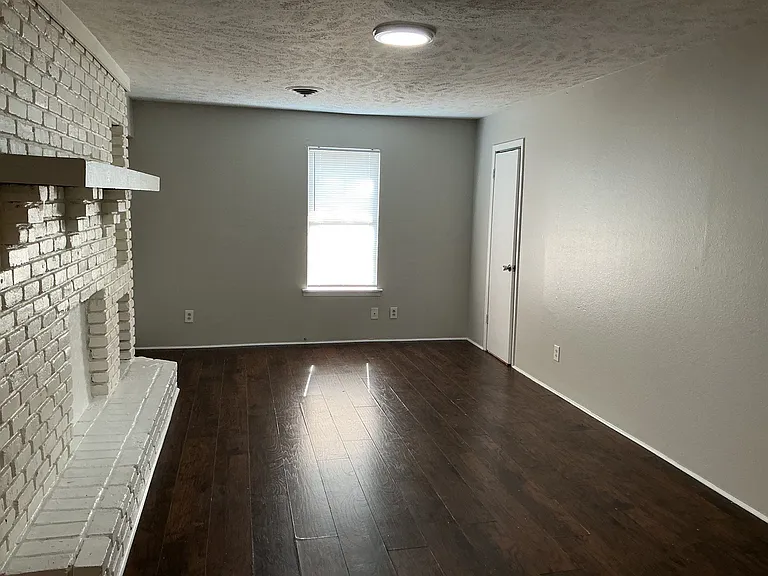 283 Tinker Hill Cv #D — Photo 5