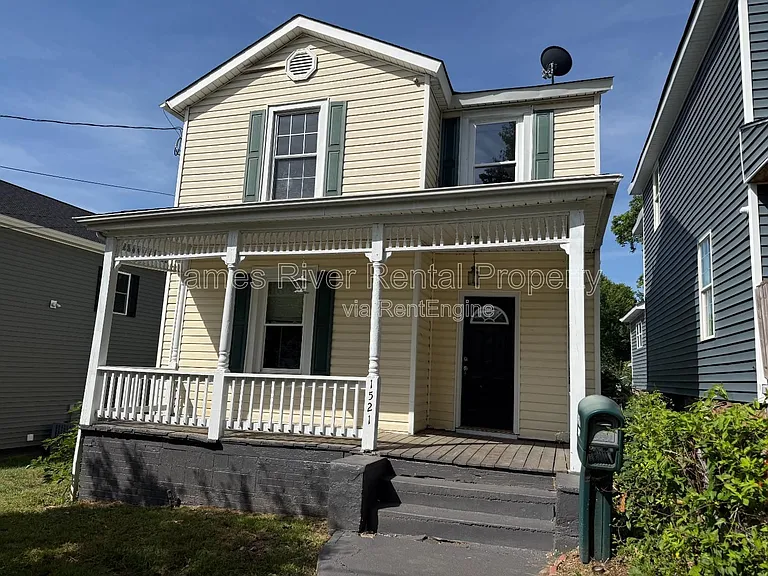 1521 Taylor St — Photo 5