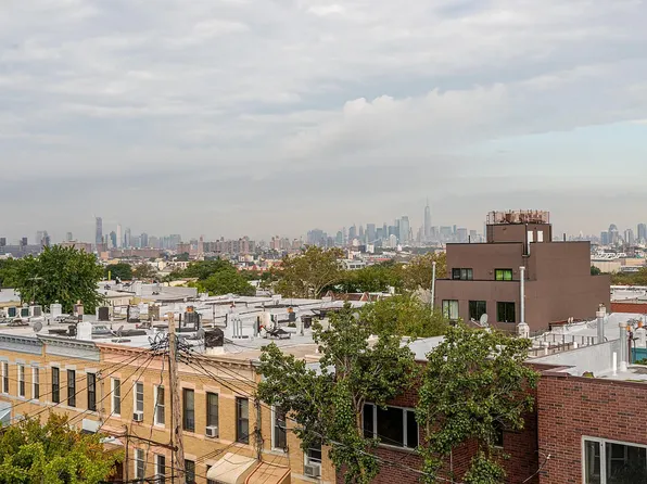 1894 De Kalb Avenue image 9 of 12