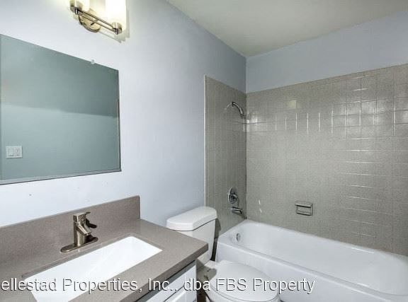 5th image of 4471 44th St APT 204