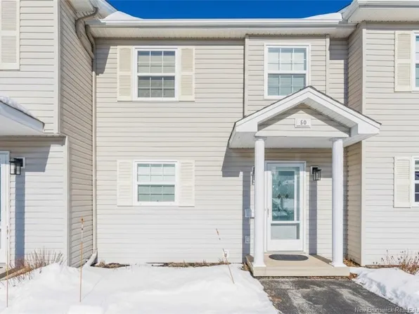 50 Firmin Cres, Dieppe, NB E1A 7T1