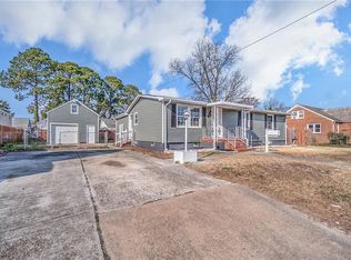 9 Harris Rd, Portsmouth, VA 23702