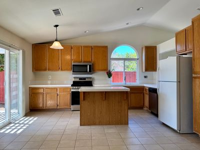 2458 Linda Ct, Escondido, CA, 92027