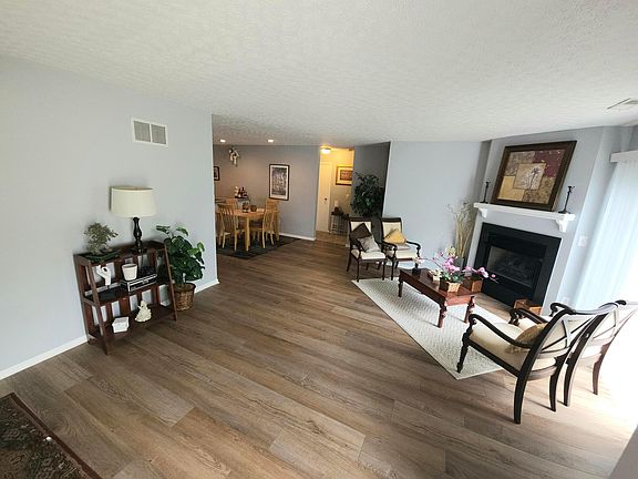 4th image of 6738 Axtel Dr #10E