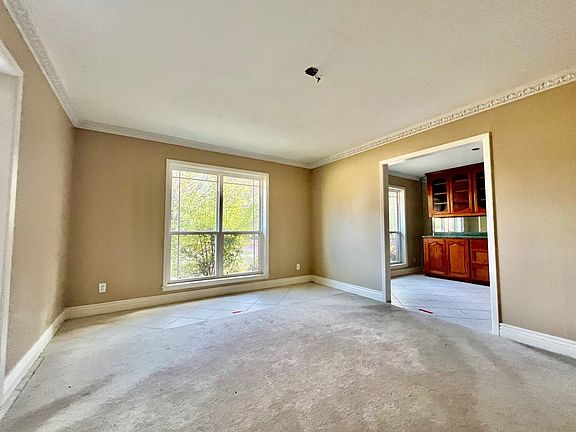 5th image of 1501 Springdale St