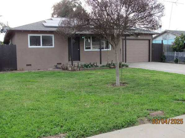 567 E St, Waterford, CA 95386