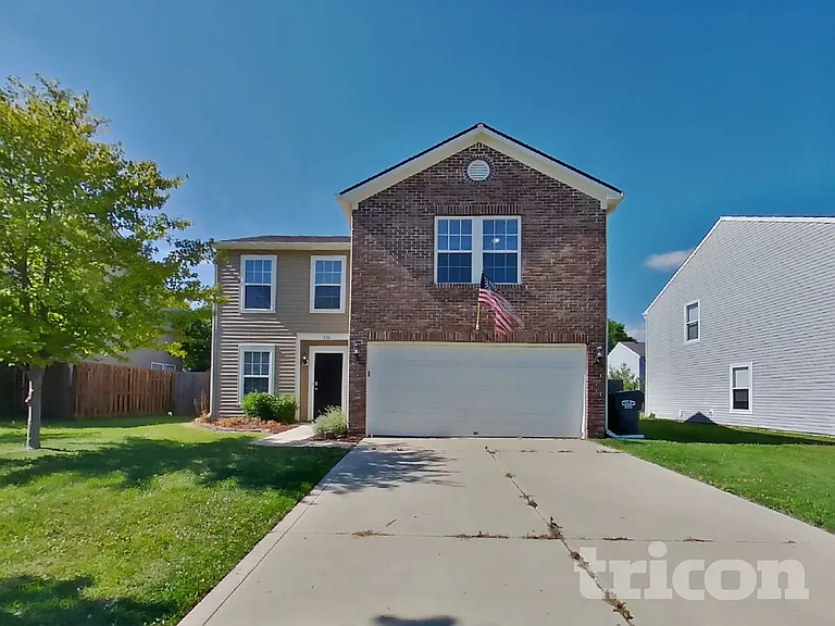 756 Hickory Pine Dr — Photo 1