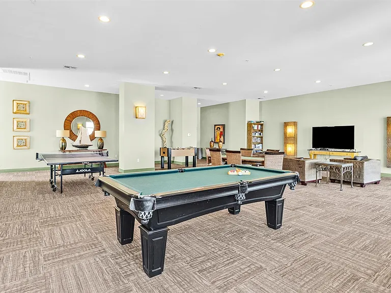 500 Seawall Blvd #1105 — Photo 29