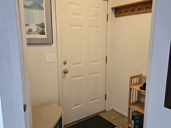 mud room/entry
