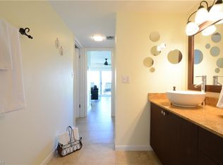 336 Palm Dr APT 4, Naples, FL 34112