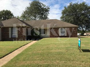 5015 Hickory Bark Dr, Memphis, TN 38141