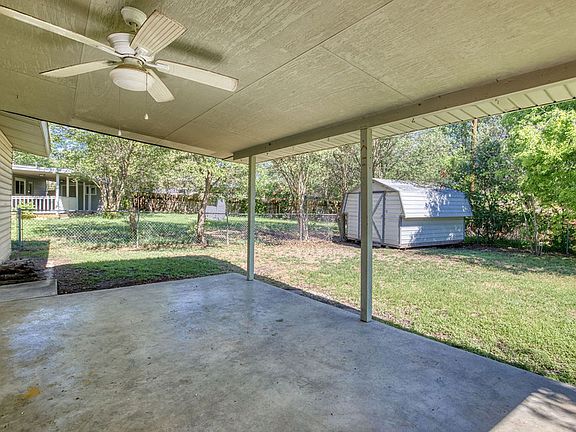 4th image of 311 Granada Dr
