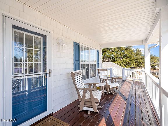 5th image of 753 Sailor Court