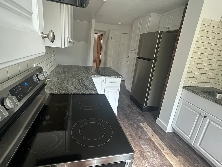 127 Mechanic St #2 — Photo 2