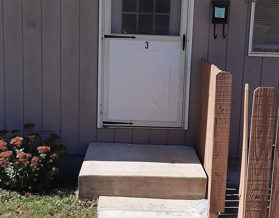 1st image of 1108 Melick Ave #3