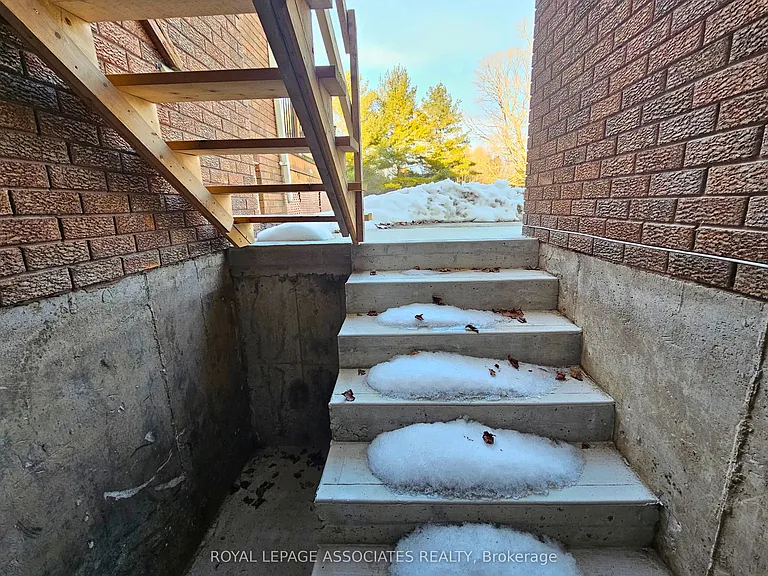 2377 Salem Rd N #BASEMENT — Photo 13
