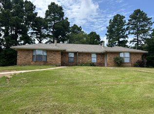 4131 Oak Hill Dr, Flint, TX 75762
