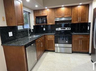 11020 SW 12th Ct, Hollywood, FL 33025