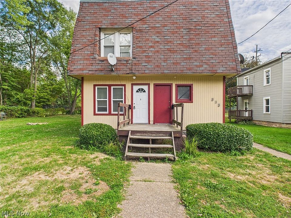 1st image of 535 Gage St