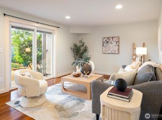 Newcourt, Lynnwood, WA 98037