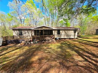 183-205 Riverwood Dr, Browns Summit, NC 27214