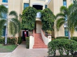 304 El Dorado Clb, Vega Alta, PR 00692