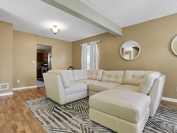 5th image of 9290 Ruston Ln