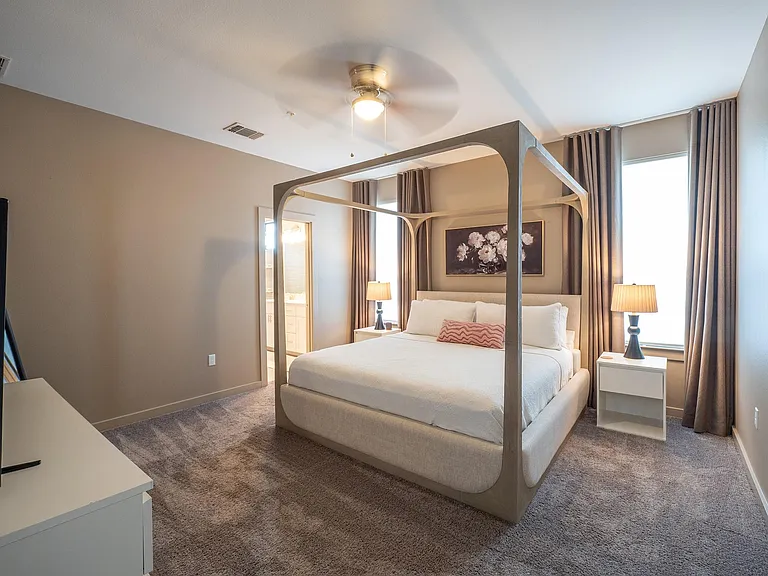 6409 Berkman Dr #4 — Photo 18