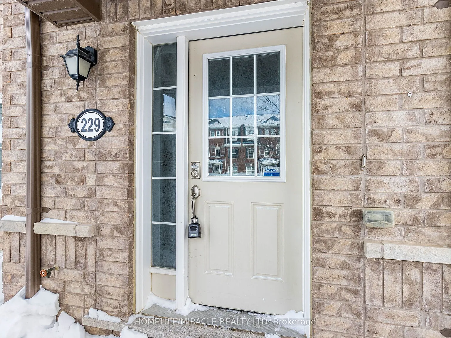3 bed, $800 — Photo 4
