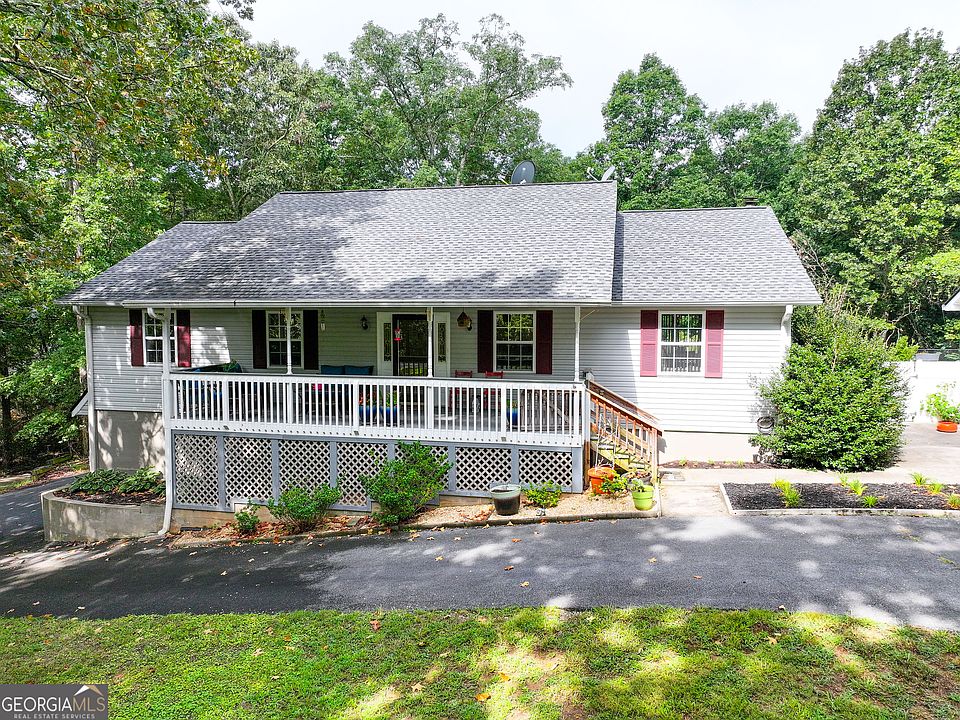 1st image of 20 Hickory Forest Ln