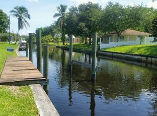 2244 Violet Dr, Fort Myers, FL 33905