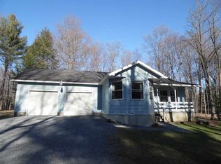 115 Rocky Ridge Rd, Amsterdam, NY 12010