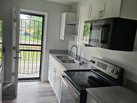 3rd image of 1603 Wheeler Ave #101